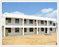 新しく完成した校舎。